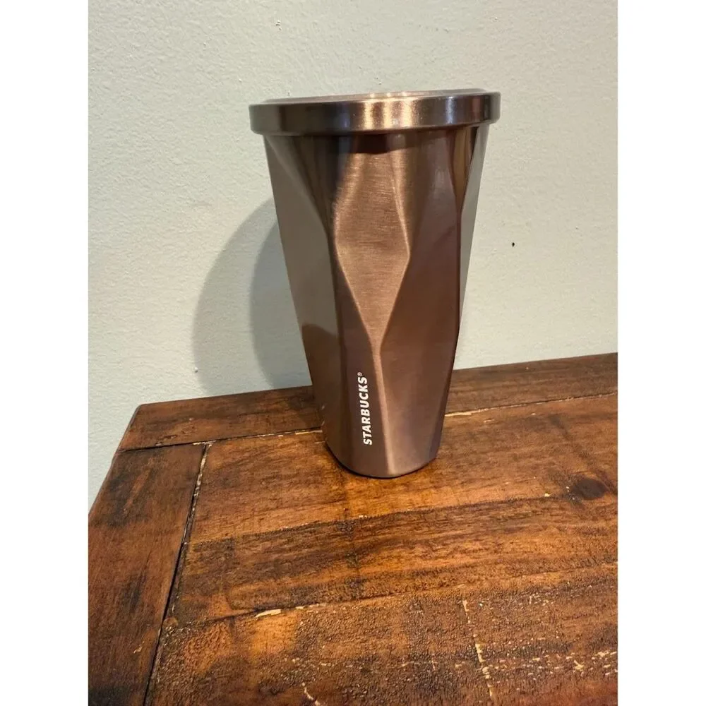 Starbucks gold tumbler no straw